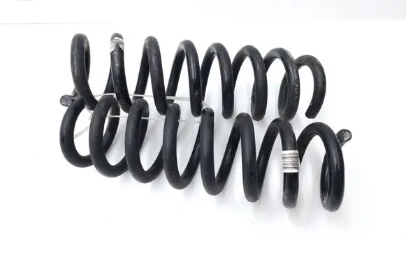 BMW 3 G20 G21 Rear coil spring 6898642
