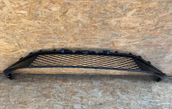XPeng G6 Front bumper lower grill 7105132FA1