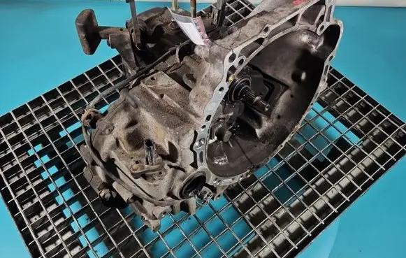 Mazda 2 Manual 5 speed gearbox IMPRK1569304
