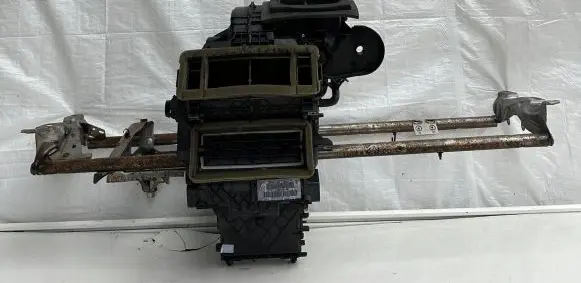 Ford Focus Interior heater climate box assembly F1F1-19B555-B