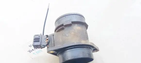 Renault Megane I Mass air flow meter 7700105010b 5wk9615