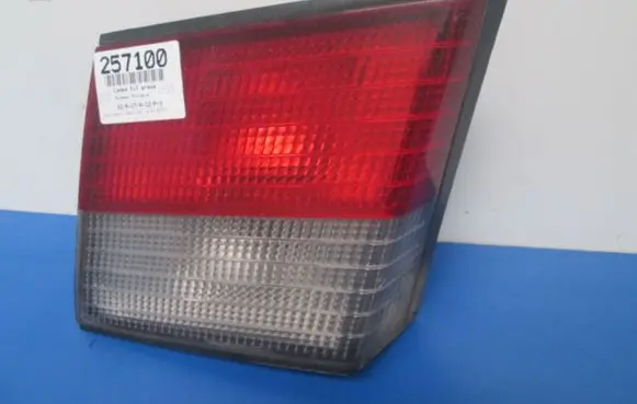 Nissan Primera Rear/tail lights