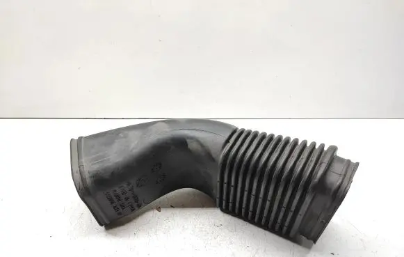 BMW X3 E83 Air intake duct part 3401555 13713401555