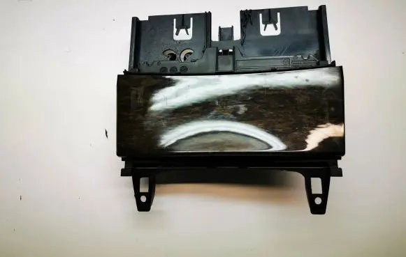 Ashtray (front)