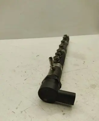BMW 7 E65 E66 Fuel main line pipe 779249201 0281002738