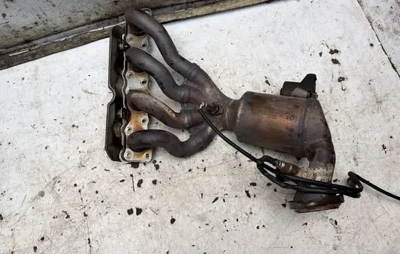BMW 3 E90 E91 Catalyst/FAP/DPF particulate filter 7563672