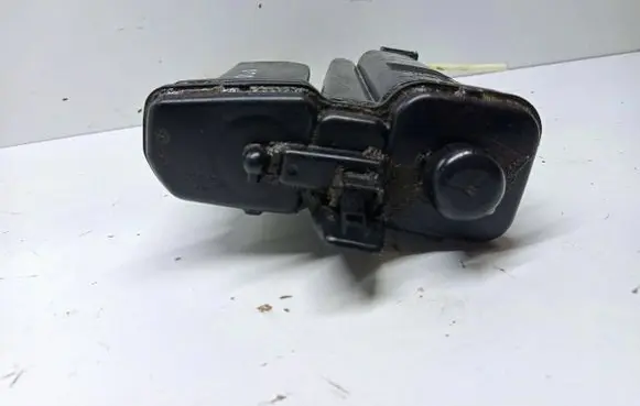 Volkswagen Polo VI Active carbon filter fuel vapour canister 2Q0201801 2Q0196