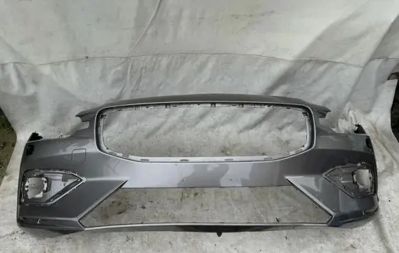 Volvo XC90 Front bumper
