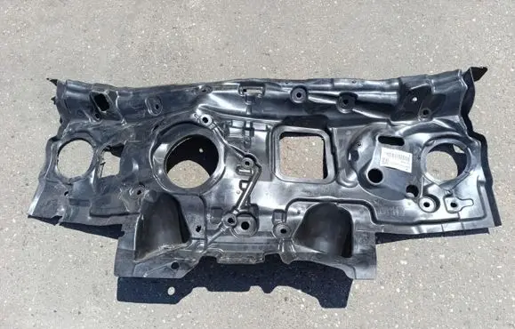 BMW 2 Active Tourer U06 Front sound insulation 