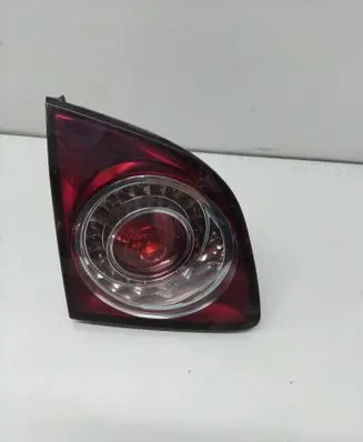 Volkswagen Golf Plus Tailgate rear/tail lights 5M0945093H
