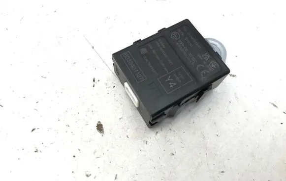 Subaru Forester SK Keyless (KESSY) go control unit/module TD1G141 B233401137