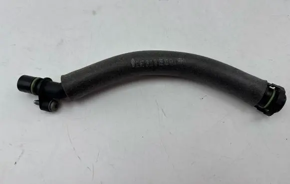Audi A3 S3 8V Breather hose/pipe 05E103474A