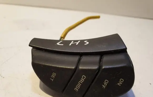 Chrysler LHS Cruise control switch 04760353AD