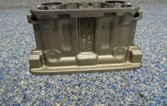 BMW M3 F80 Other cylinder head part 7605104