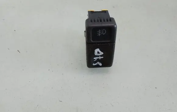 Fog light switch