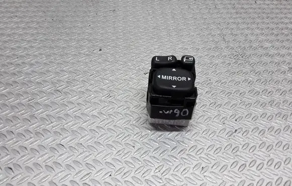 Toyota Avensis T250 Wing mirror switch
