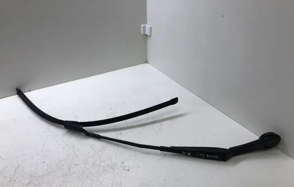 Ford Focus Windshield/front glass wiper blade 