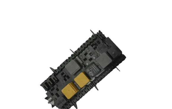 Mercedes-Benz A W176 Window wiper relay A2469060093