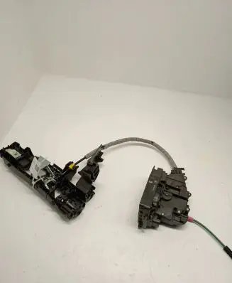 Mercedes-Benz E W213 Front door lock A2220063999