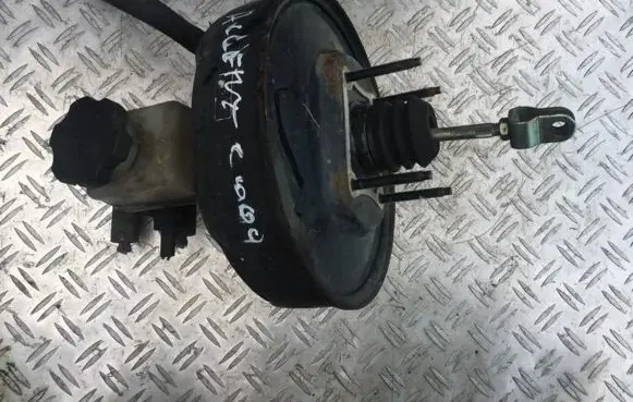 Hyundai Accent Brake booster