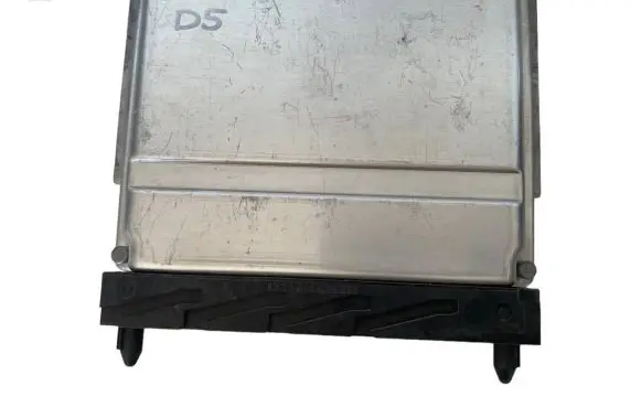 Volvo S60 Engine control unit/module 30637733A 0281011078 1039S00000