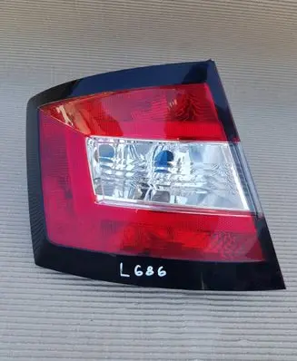 Skoda Fabia Mk3 (NJ) Rear/tail lights 6v6945095