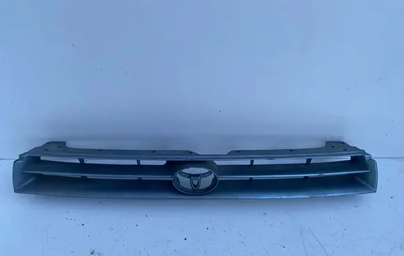 Toyota Camry Front grill 3311106010 5311106010