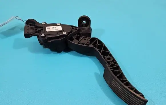 Hyundai i20 (GB IB) Accelerator throttle pedal 32700-1RXXX IMPRK1459985