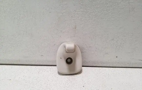 Dodge Nitro Sun visor clip/hook/bracket 