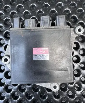 Lexus RX 450H Injection control unit/module 8987130040 1310001770