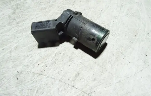 Audi A6 S6 C5 4B Parking PDC sensor 4B0919275B