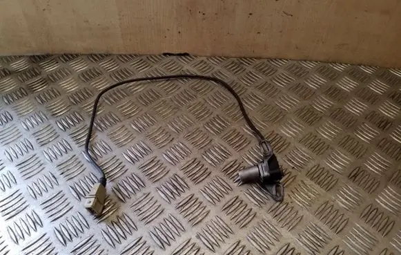 Audi A6 S6 C4 4A Crankshaft position sensor 078905381A 078905389C