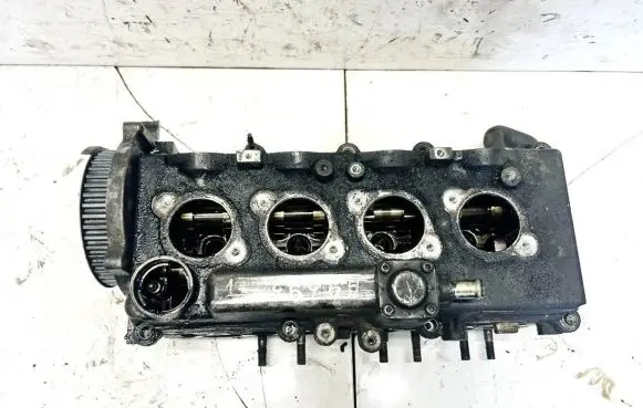Opel Astra H Engine head 