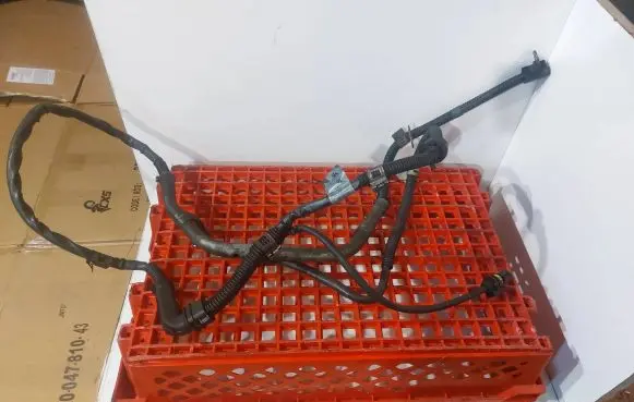 Mercedes-Benz E W212 Positive cable (battery) A2125404005