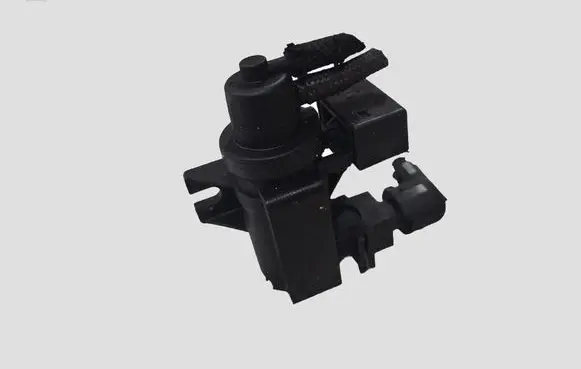 BMW 5 E60 E61 Turbo solenoid valve 70057900 7796634