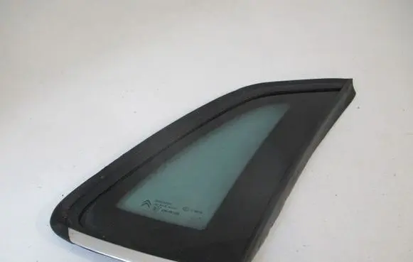 Citroen C4 II Rear side window 43R001595