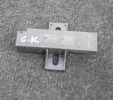 Audi A4 S4 B9 8W Keyless system antenna 4M0907247 33542501