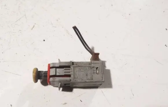 Opel Corsa D Brake pedal sensor switch 55701393