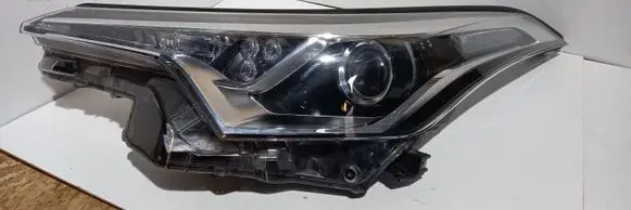 Toyota C-HR I Headlight/headlamp 27016445