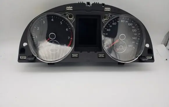 Volkswagen PASSAT CC Speedometer (instrument cluster) 3C8920970F 002678 A2C5323892B