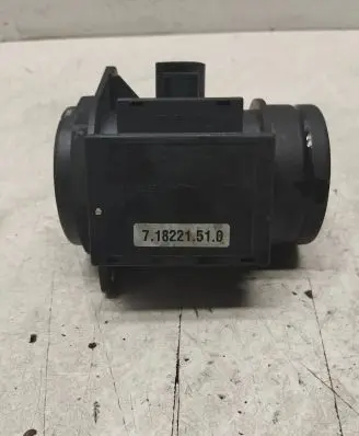 Volkswagen Golf IV Mass air flow meter PBTGFM40