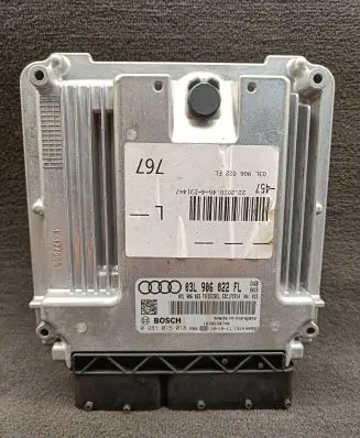 Audi A6 S6 C6 4F Engine control unit/module 03L906022FL 03L906022FG 0281015018