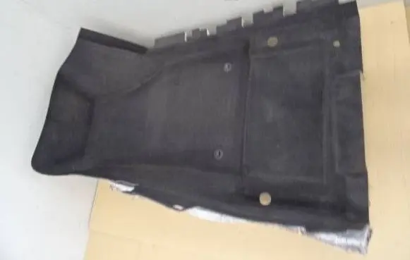 Volkswagen Touran I Interior carpet 