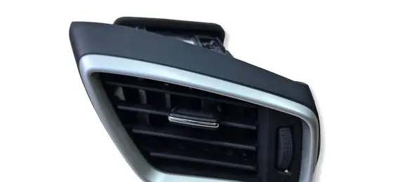 Nissan Qashqai Dashboard side air vent grill/cover trim 687604EA0A