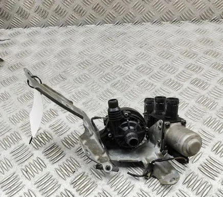 BMW X1 F48 F49 Electric auxiliary coolant/water pump 8840615 9890553