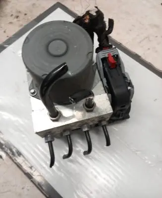 Audi A5 8T 8F ABS Pump 8K0907379BP