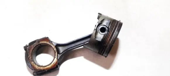 Renault Megane I Piston with connecting rod