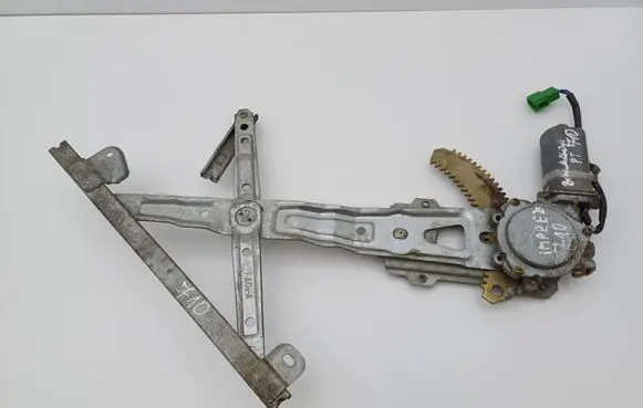 Subaru Impreza I Rear door window regulator with motor 