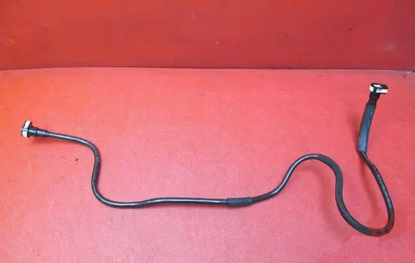 Opel Astra J Fuel line pipe 13253397