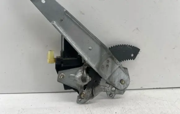 Hyundai Getz Rear door window regulator with motor